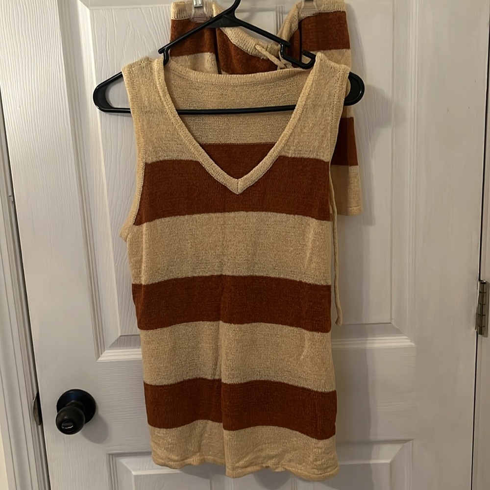 Matching Sweater Set - Picture 2 of 2